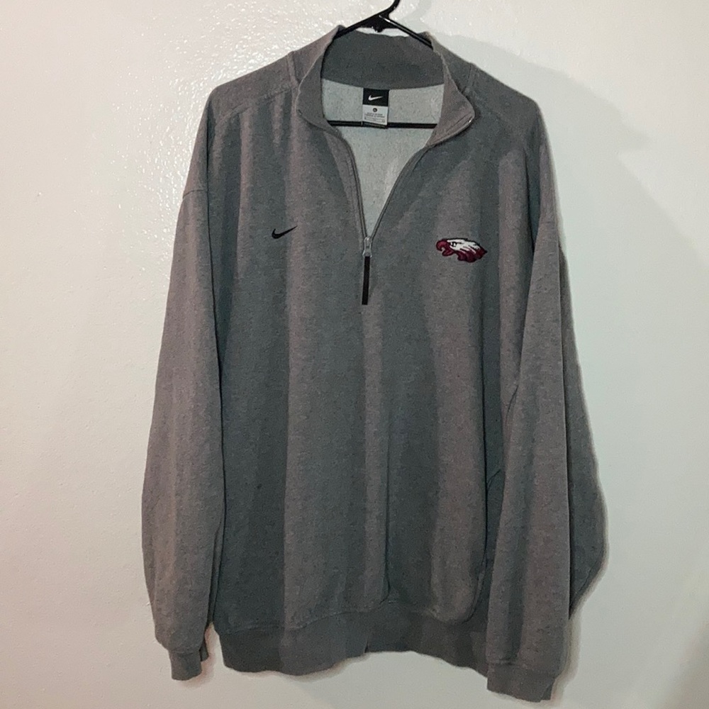 nike team pullover